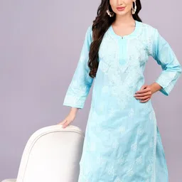 MRS RIGHT Women Ethnic Motifs Embroidered Flared Sleeves Chikankari Kurta image 3