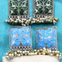 FIMBUL Set Of 2 Square Shaped Drop Earrings-picture-33