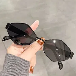 HAYDEN haiza Men Hexagonal Black Sunglasses with Polarised Lens OVAL BLACK image 2