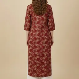 AAYUMI Women Floral Printed Floral Kurta image 5