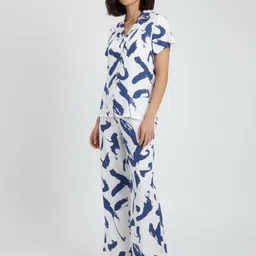 glitchez Women Abstract Printed Night Suit image 4