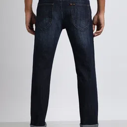 Lee Men Slim Fit Light Fade Stretchable Cotton Regular Jeans image 3