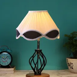 Devansh White Black Frustum Table Lamps image 2