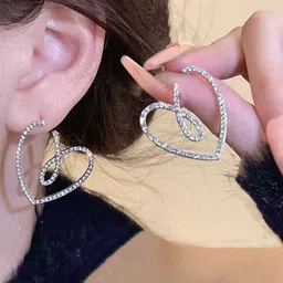 FIMBUL Heart Shaped Studs Earrings image 5