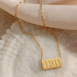 Jewels Galaxy Brass Gold-Plated Necklace-picture-29