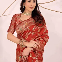 KALINI Foral Woven Design Zari Banarasi Saree image 5