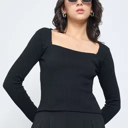 People Top-picture-38