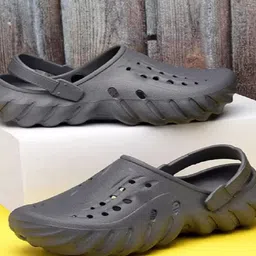 BERSACHE Men Pack of 2 Flip-Flops image 4