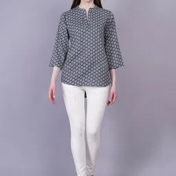 OH MI DIOS Women Geometric Printed Mandarin Collar Regular Top image 3