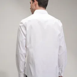 HIGHLANDER Men Slim Fit Textured Spread Collar Formal Shirt image 2