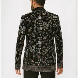 Shahi Achkan Men Black Velvet Embroidered Pattern Partywear Blazer image 4