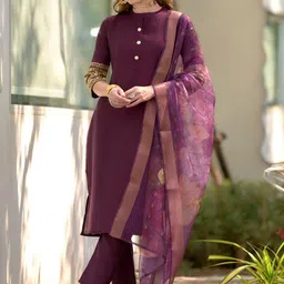 Fashion2wear Women Ethnic Motifs Regular Thread Work Chanderi Silk Kurta with Trousers & With Dupatta-picture-10