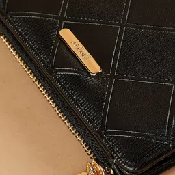 Ginger by Lifestyle Women Checked PU Two Fold Wallet image 4