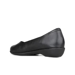 Inc 5 Party Wedge Pumps image 5