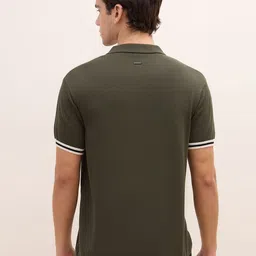 Iconic Men Textured Cuban Collar Opaque Casual Shirt image 5