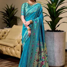 Mitera Woven Design Zari Silk Blend Handloom Paithani Saree-picture-38