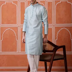 Vardha Geometric Printed Mandarin Collar Sequinned Indigo Jacquard Kurta image 3