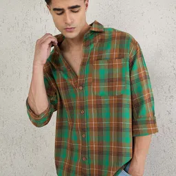 CHIMPAAANZEE Men Oversized Fit Tartan Checked Spread Collar Casual Shirt-image-14