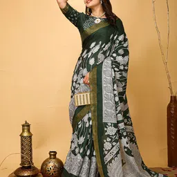V3 FASHION STUDIO Ethnic Motifs Zari Art Silk Banarasi Saree image 4