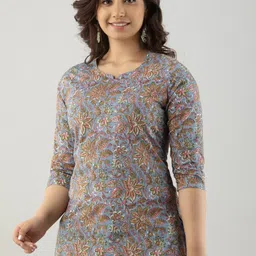 gundia fashion Casual Regular Sleeves Printed Women Multicolor Top-picture-15