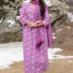 SRF JAIPUR Women Floral Printed Pleated Pure Cotton Kurta with Trousers & With Dupatta image 5