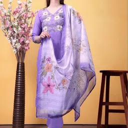 CANIZZARO Women Floral Embroidered Regular Thread Work Kurta with Trousers & With Dupatta-picture-40