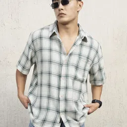 Hubberholme Men Standard Spread Collar Checked Cotton Oversized Casual Shirt-picture-39