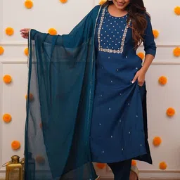 ATOXIC Women Viscose Rayon Kurta Sets image 2