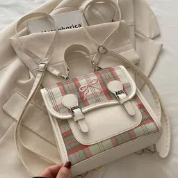 StyleCast x Revolte Women Graphic Backpack-picture-19