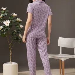 Clovia Women Printed Pure Cotton T-shirt & Pyjamas Night suit image 2