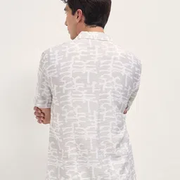 THE BEAR HOUSE Men Relaxed Fit Abstract Printed Cuban Collar Casual Shirt image 5