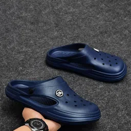 Feel alive Men Set of 3 Self Design Lightweight Sliders image 2