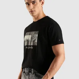 Tommy Hilfiger Brand Logo Printed Round Neck Pure Cotton T-shirt image 4