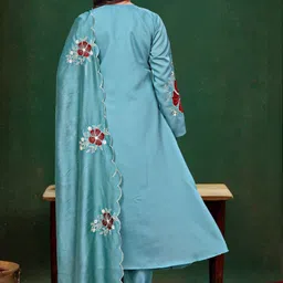 Moda Rapido Women Floral Embroidered Panelled Thread Work Chanderi Silk Kurta with Trousers & With Dupatta image 3