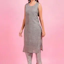KALINI Women Bandhani Printed Regular Pure Cotton Kurta with Trousers & With Dupatta image 3