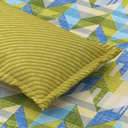 Salona Bichona Green & Blue Geometric Printed Pure Cotton Double Queen Bedding Set image 3