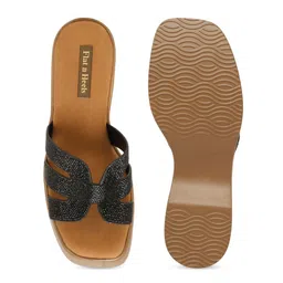 Flat n Heels Women Embellished Wedge Heel Sandal image 5