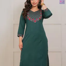 AUZAAI COLLECTION Women Yoke Design Thread Work Kurta-picture-34