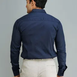 jiggster store Men Regular Fit Solid Spread Collar Casual Shirt image 2