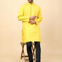 VS MALL Men Cotton Blend Kurta Sets image 3