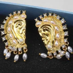 Nui Contemporary Drop Earrings-picture-14