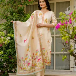 Ekta Textiles Women Ethnic Motifs Printed Regular Kurta & Trousers With Dupatta-picture-37