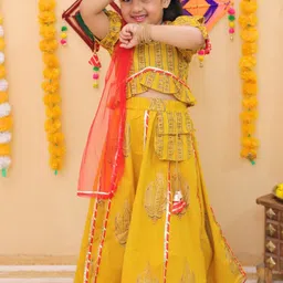 Vastrarth Girls Printed Pure Cotton Lehenga With Choli & Dupatta image 3