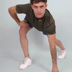 DIDA Men Dri-FIT Solid Round Neck T-shirt image 4