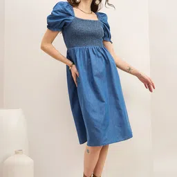 ZUMMER Puff Sleeve Denim Fit & Flare Midi Dress-picture-29