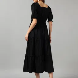 Raiyani Enterprise Women Crepe Anarkali Kurta image 4