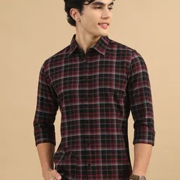 Bushirt Men Classic Opaque Casual Checks Shirt-image-90