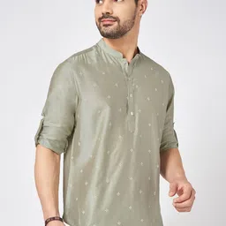 indus route by Pantaloons Men Printed Thread Work Kurta image 5