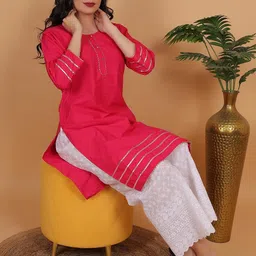 Mytrendzs Women Pink Pure Cotton Kurti & Palazzos With Dupatta image 2