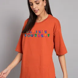 Imsa Moda Typography Printed Oversized Longline Cotton T-shirt image 2